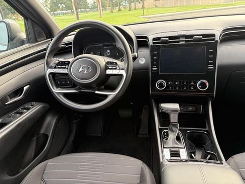 Used 2022 Hyundai Santa Cruz SEL image 14