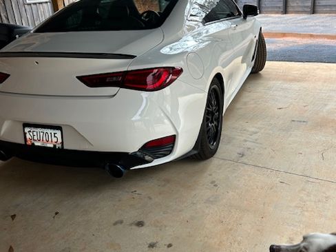 Used 2019 INFINITI Q60 3.0t Luxe image 9