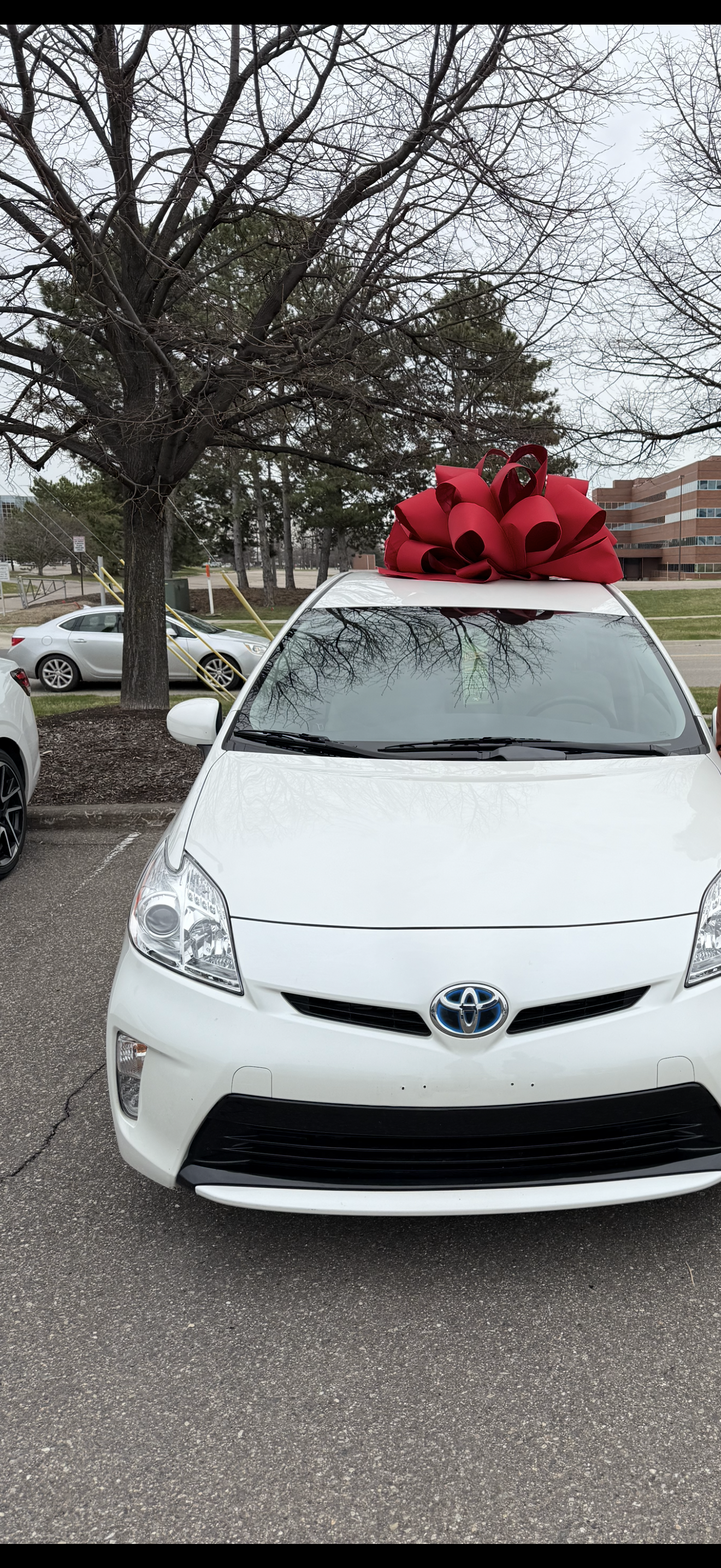 Used 2015 Toyota Prius Two FWD image 1