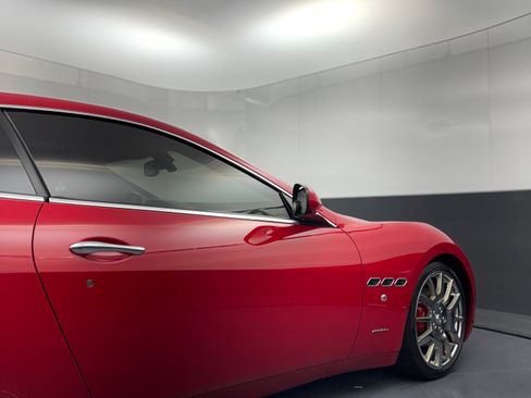 Used 2008 Maserati GranTurismo Coupe RWD image 17