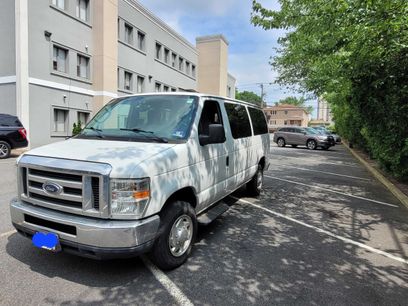 Used 2014 Ford E-350 and Econoline 350 XLT