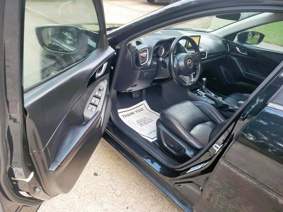 Used 2014 MAZDA MAZDA3 i Grand Touring FWD image 11