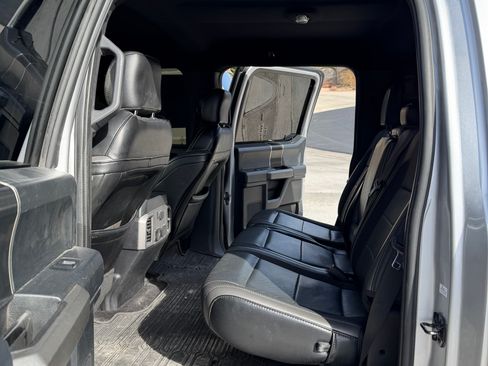 Used 2019 Ford F150 Raptor w/ Equipment Group 801A Mid image 11