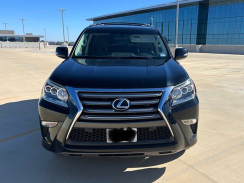 Used 2017 Lexus GX 460 image 5