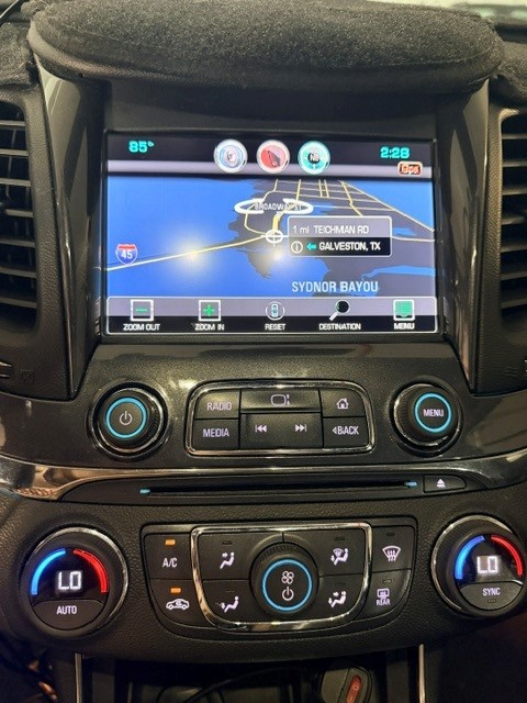 Used 2014 Chevrolet Impala LT FWD image 14