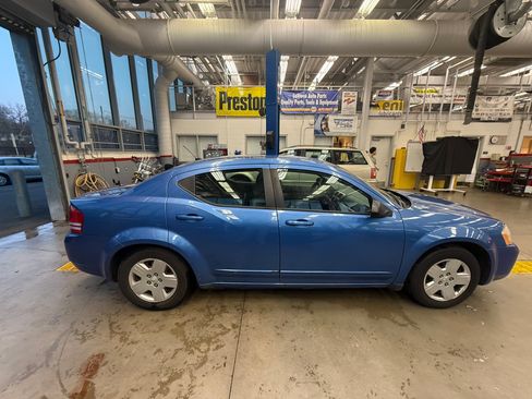 Used 2008 Dodge Avenger SE w/ Easy Clean Seat Group image 2
