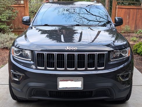 Used 2014 Jeep Grand Cherokee Laredo w/ Quick Order Package 23E image 9