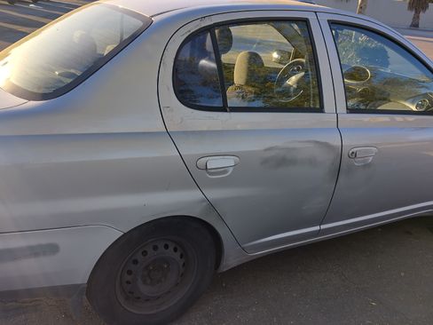 Used 2001 Toyota Echo Sedan image 9