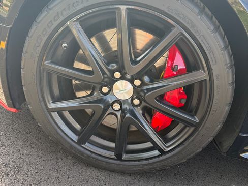 Used 2013 Aston Martin V8 Vantage S image 13