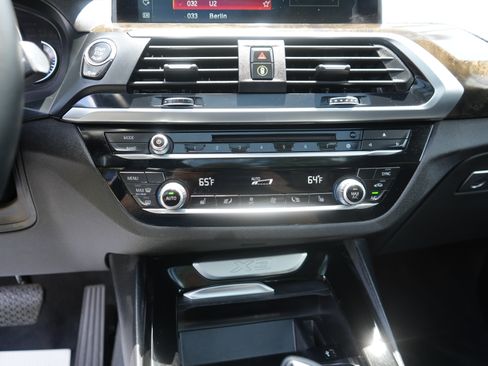 Used 2019 BMW X3 sDrive30i w/ Convenience Package RWD image 16