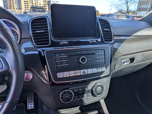 Used 2016 Mercedes-Benz GLE 450 4MATIC Coupe image 11