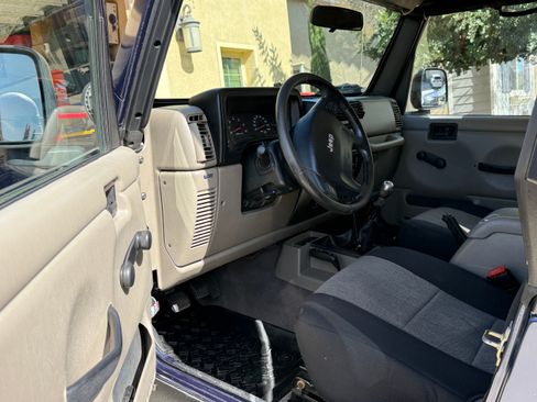 Used 2005 Jeep Wrangler Sport image 6
