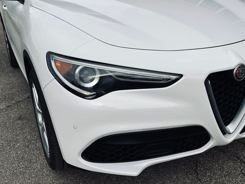Used 2019 Alfa Romeo Stelvio Ti Lusso w/ Quick Order Package 22X Lusso image 17