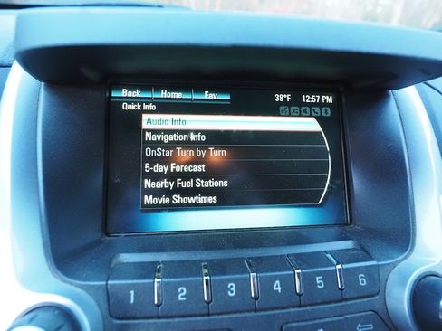 Used 2015 Chevrolet Equinox LT w/ Power Convenience Package image 13