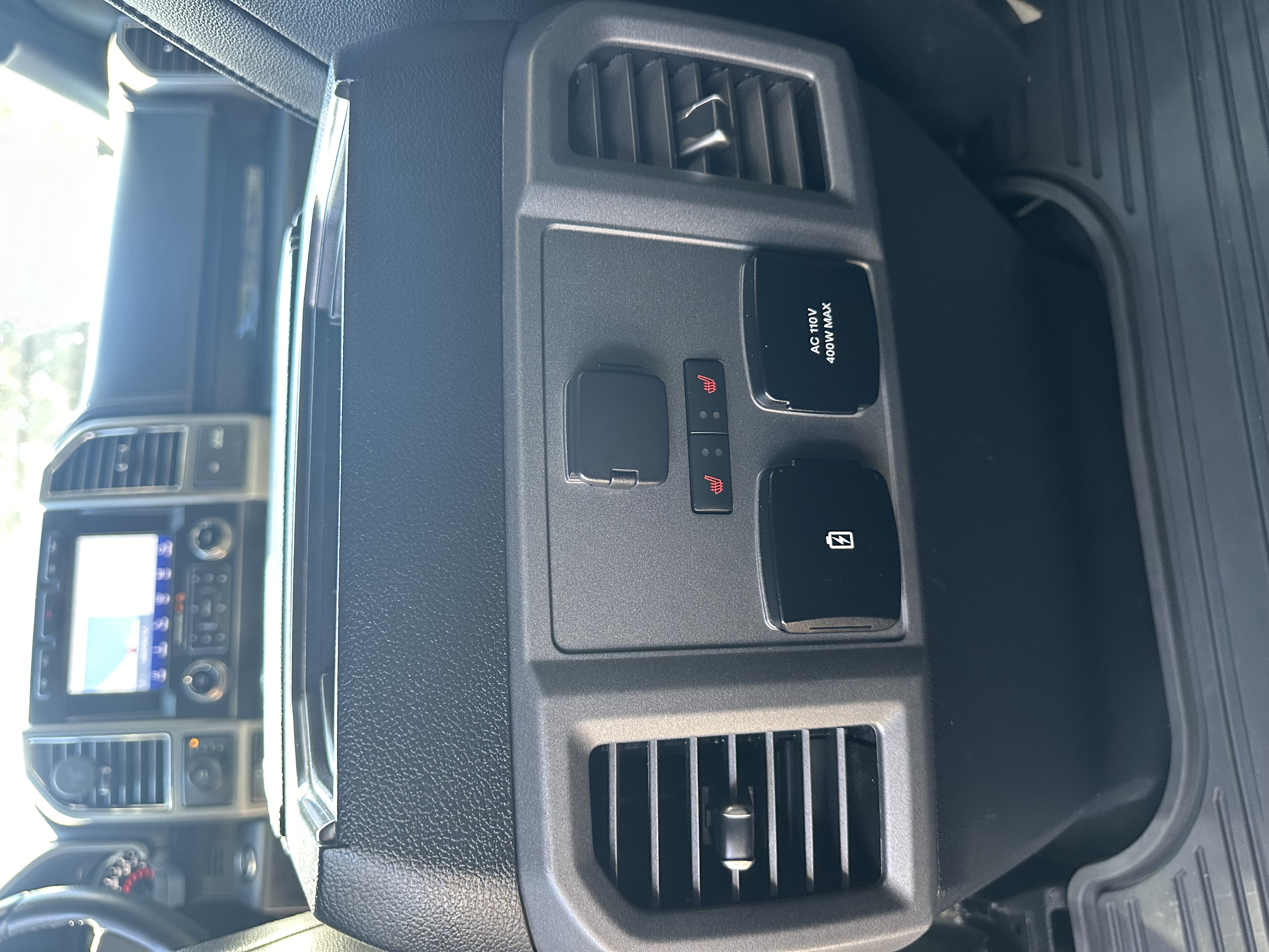 Used 2019 Ford F150 Raptor w/ Equipment Group 802A Luxury AWD/4WD image 12