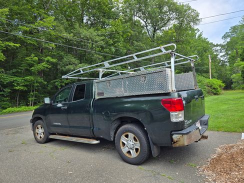 Used 2010 Toyota Tundra 2WD Double Cab image 4