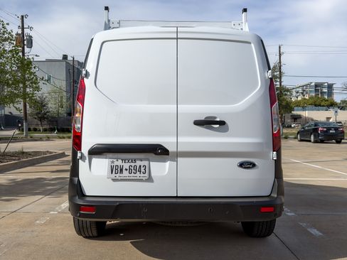 Used 2023 Ford Transit Connect XL image 4