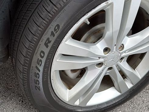 Used 2014 Mercedes-Benz ML 350 2WD image 23