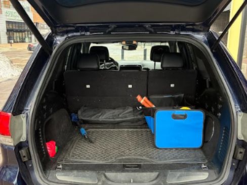 Used 2018 Jeep Grand Cherokee Limited image 7