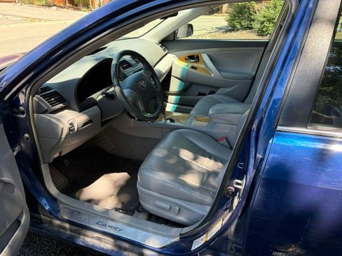 Used 2007 Toyota Camry XLE FWD image 9