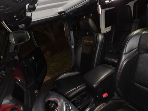 Used 2019 Jeep Wrangler Unlimited Rubicon w/ Dual Top Group image 10