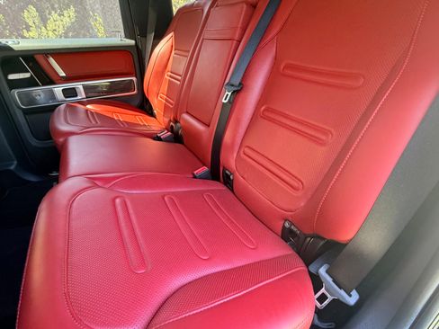 Used 2022 Mercedes-Benz G 550 image 16