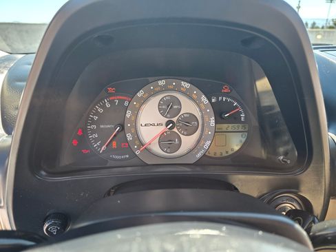 Used 2002 Lexus IS 300 image 12