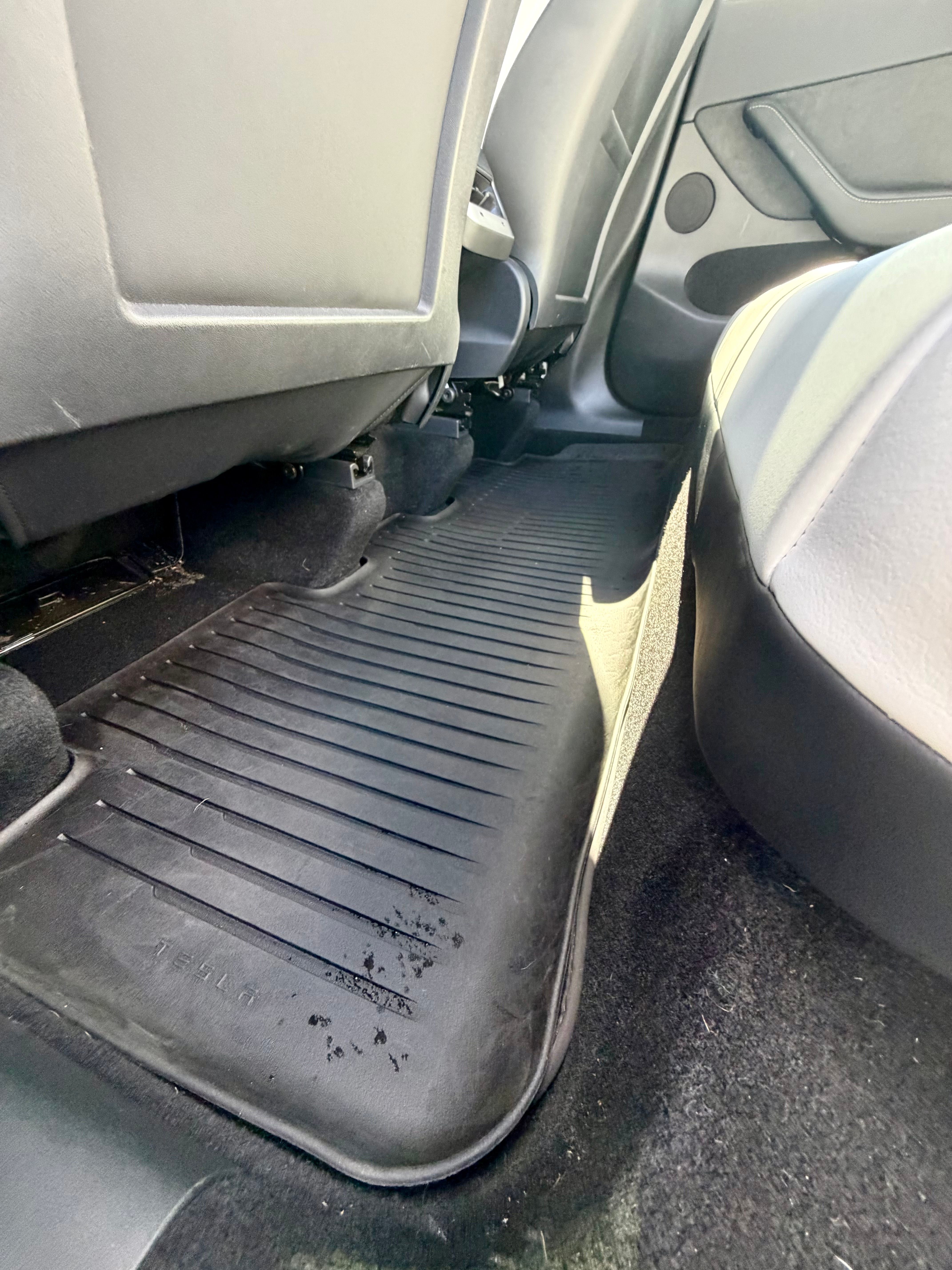 Used 2024 Tesla Model Y Performance AWD/4WD image 14