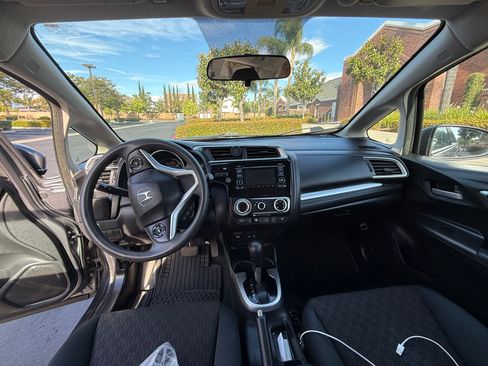 Used 2015 Honda Fit LX image 5