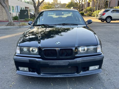 Used 1997 BMW M3 Coupe RWD image 9