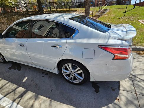 Used 2014 Nissan Altima 3.5 SL w/ Technology Package image 4