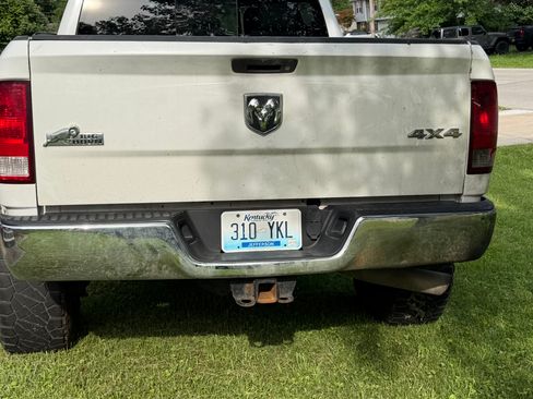 Used 2017 RAM 2500 SLT AWD/4WD image 5