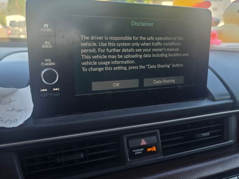 Used 2024 Honda Pilot Elite image 9