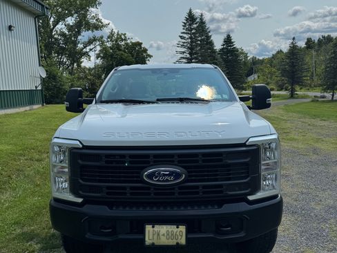 Used 2024 Ford F350 XL w/ FX4 Off-Road Package AWD/4WD image 10