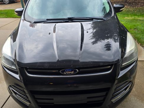 Used 2014 Ford Escape Titanium w/ Equipment Group 401A image 8