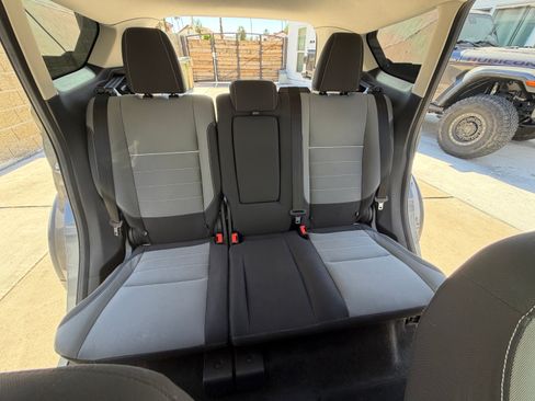 Used 2014 Ford Escape SE image 12