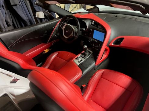 Used 2014 Chevrolet Corvette Stingray Convertible w/ 3LT Preferred Equipment Group image 4