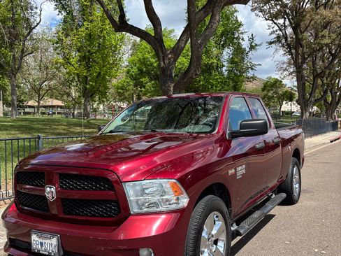 Used 2019 RAM 1500 Express w/ Express Value Package image 1