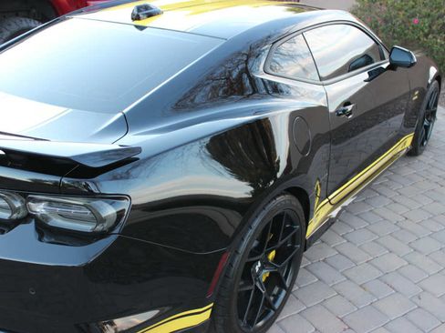 Used 2020 Chevrolet Camaro SS image 10