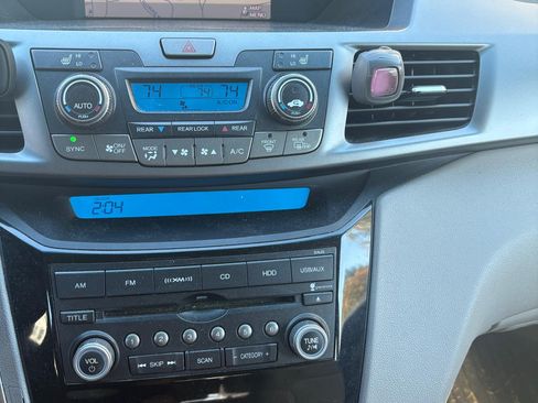 Used 2011 Honda Odyssey EX-L image 9