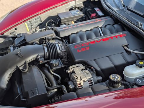 Used 2009 Chevrolet Corvette Coupe 2D w/ Preferred Equipment Group image 9