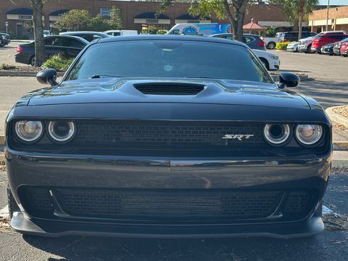 Used 2015 Dodge Challenger SRT Hellcat image 17