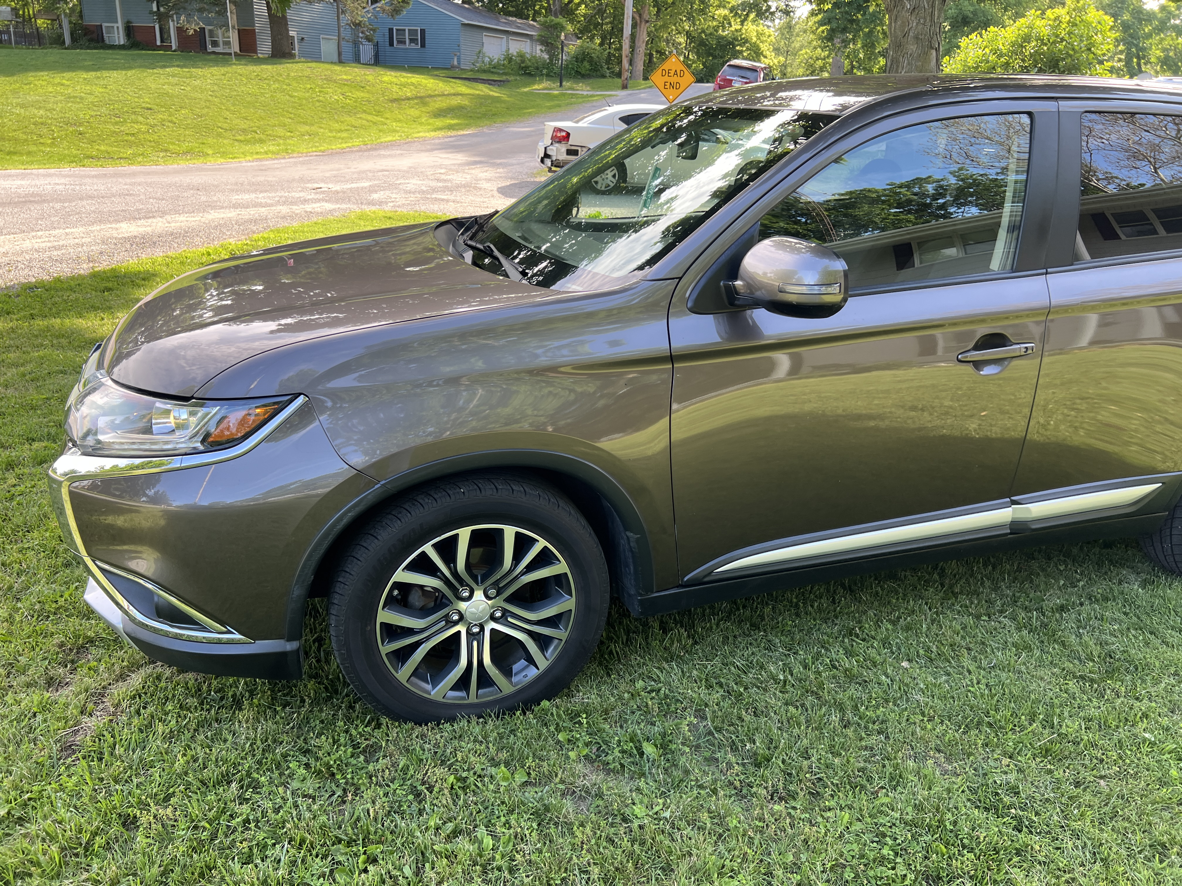 Used 2016 Mitsubishi Outlander SE AWD/4WD image 4