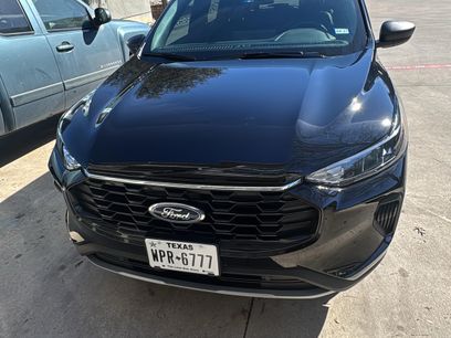 Used 2025 Ford Escape ST-Line w/ Equipment Group 301A