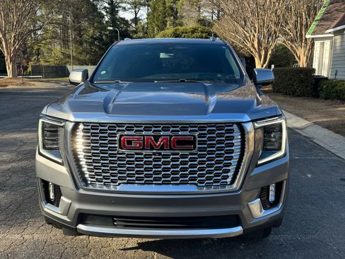 Used 2021 GMC Yukon XL Denali image 14