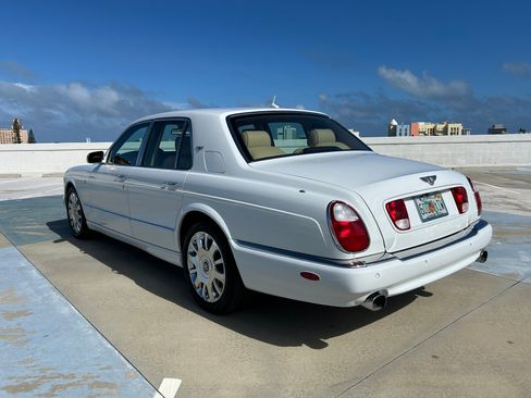 Used 2005 Bentley Arnage R image 11