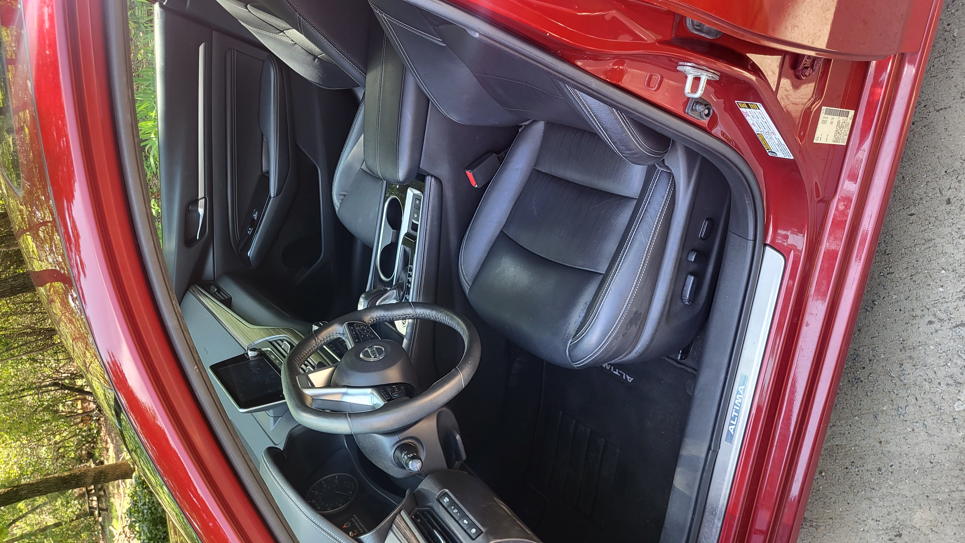 Used 2020 Nissan Altima 2.5 Platinum FWD image 4