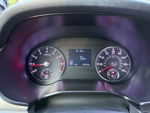 Used 2020 Kia Telluride S w/ S 8 Passenger Seating Package FWD image 14