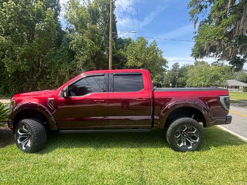 Used 2022 Ford F150 XLT w/ Equipment Group 302A High AWD/4WD image 9