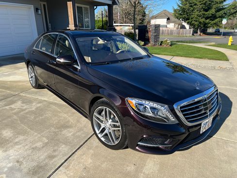 Used 2014 Mercedes-Benz S 550 Sedan image 4